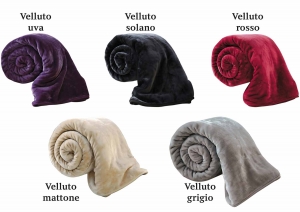 Плед-покрывало 220х240 Velluto Grigio серый от Versace 19.69