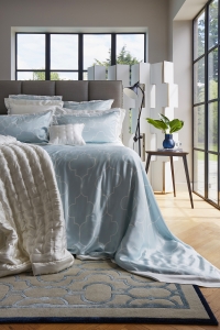 Покрывало шелковое Gingerlily 270x270 Windsor ivory