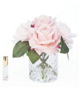 Букет розовых роз, ваза стекло рельеф "ёлочка" HERRINGBONE FLOWER CLEAR от Cote Noir