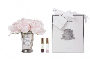 Букет розовых роз, в вазе металл SEVEN ROSE French pink от Cote Noir