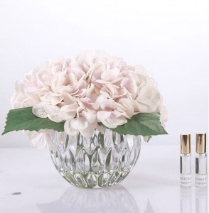 Букет Гортензии, светло-розовый HYDRANGEAS BLUSH от Cote Noir