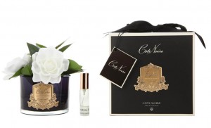 Гардения три цветка ароматизированные ,черная ваза GARDENIAS triple от Cote Noir
