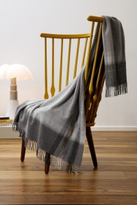Плед 130х170 Biederlack Soft impression karorahmen
