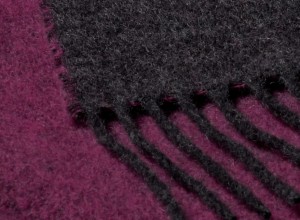 Плед 130х170 Biederlack Dark velvet beere-graphit