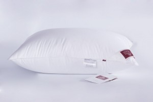 Подушка пуховая средняя GRAND DOWN GRASS 50х68 от German Grass