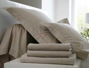 Постельное белье из сатина 2 спальное евро PLAIN CHANVRE от Blanc des Vosge