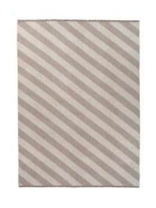 Плед 130x190 Elvang FISHBONE camel