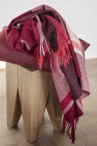 Плед альпака/овечья шерсть MANHATTAN bordeaux/red 130х200 от ELVANG