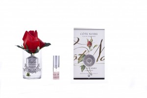 Ароматизированная роза ROSE BUD carmine red от Cote Noir