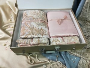 Luxe Dream Шелковое постельное белье Monika евро макси