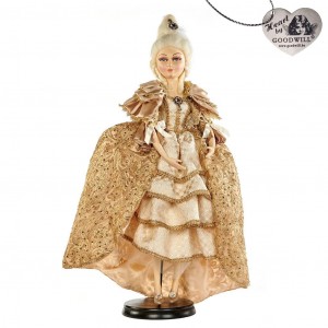 Новогоднее украшение Фигурка Марии Антуанетты от GOODWILL