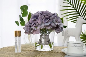 Букет гортензии с бутонами роз голубой HYDRANGEAS &ROSEBUDS blue от Cote Noir