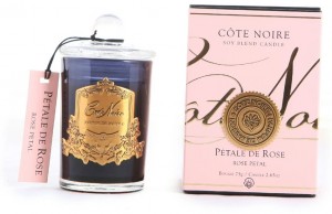 Свеча парфюмированная 75 гр,  черный стаканчик, золотой декор PETAL DE ROSE  от COTE NOIRE