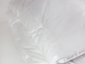 Одеяло шелковое PAISLEY SILK GRASS всесезонное 160х220 от German Grass