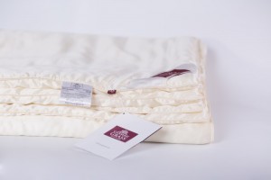 Одеяло шелковое GREAT SILK GRASS всесезонное 160х220 от German Grass