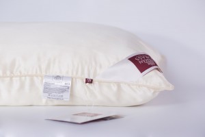 Подушка шелковая мягкая 50х70 German Grass Great Silk