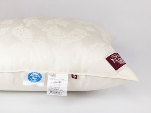 Подушка пуховая классическая мягкая SILK DOWN GRASS 68х68 от German Grass