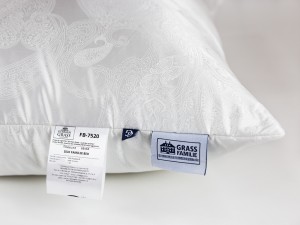Подушка регулируемая SILK FAMILIE BIO 50х68 от German Grass