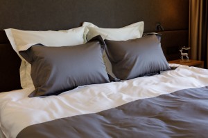Элитное немецкое постельное белье Семейное Twist grey&white от Von der Thannen