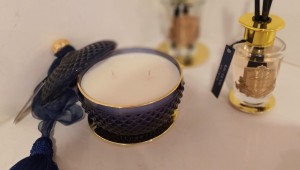 Свеча ароматическая 300 гр Navy  Round Art Deco от Cote Noir