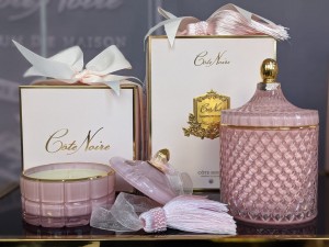 Свеча ароматическая большая 500 гр Grand Pink  Art Deco от Cote Noir