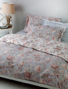 Постельное белье Семейное Mirabello ENGLISH ROSE 03N цветы на сером фоне