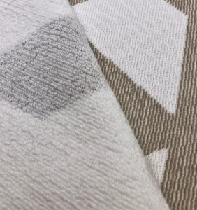Пляжное полотенце из длинноволокнистого хлопка 100х180 Geometric  white/flax (белый/льняной) от Lapartment (Casual Avenue)
