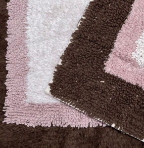 Коврик для ванной из длинноволокнистого хлопка 55x90 Casual Avenue Soho chocolate/quartz/ivory лиловый