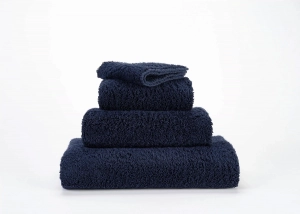 Полотенце из длинноволокнистого хлопка Giza Super Pile 314 Navy 100х180 от Abyss&Habidecor