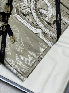 Постельное белье PLUMAGE AVORIO евро макси от Roberto Cavalli