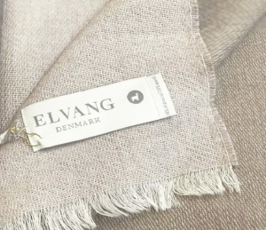 Плед из бэби альпаки VENICE  white/latte 130х190 от ELVANG двухсторонний