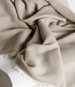 Плед из бэби альпаки VENICE  white/latte 130х190 от ELVANG двухсторонний