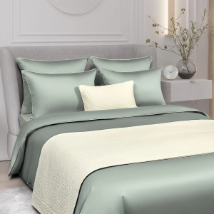 Элитное постельное белье Семейное LOT 300 tc мятный от Сlaire Batiste Atelier