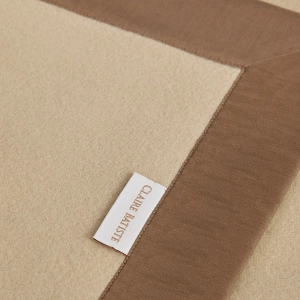 Покрывало из тибетской шерсти TIBETANWOOL бежевое 150х200 от Claire Batiste Atelier